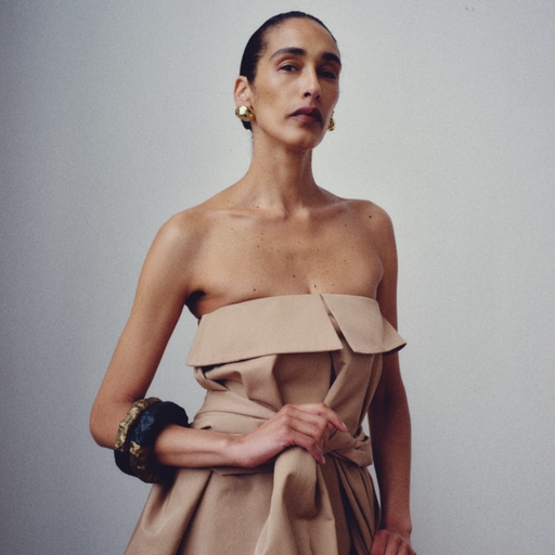 Strapless Collar Top