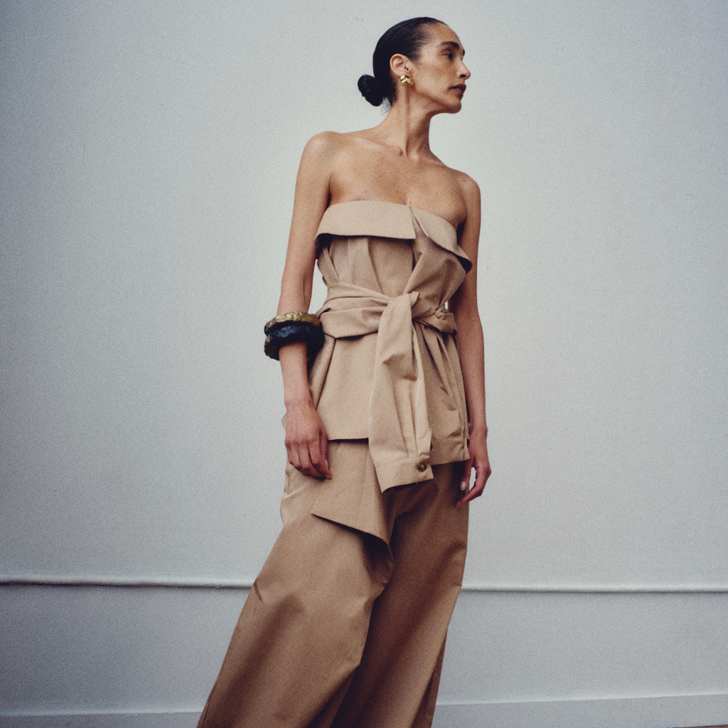 Strapless Collar Top