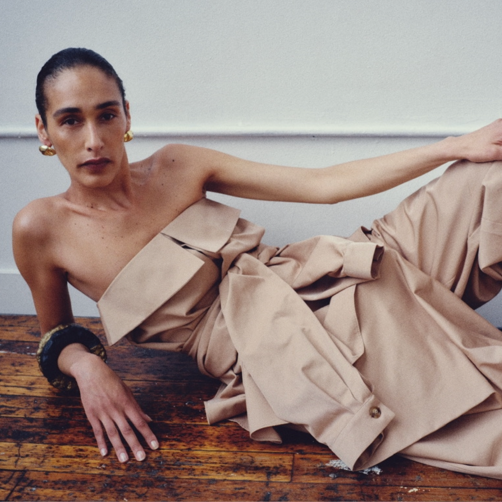 Strapless Collar Top