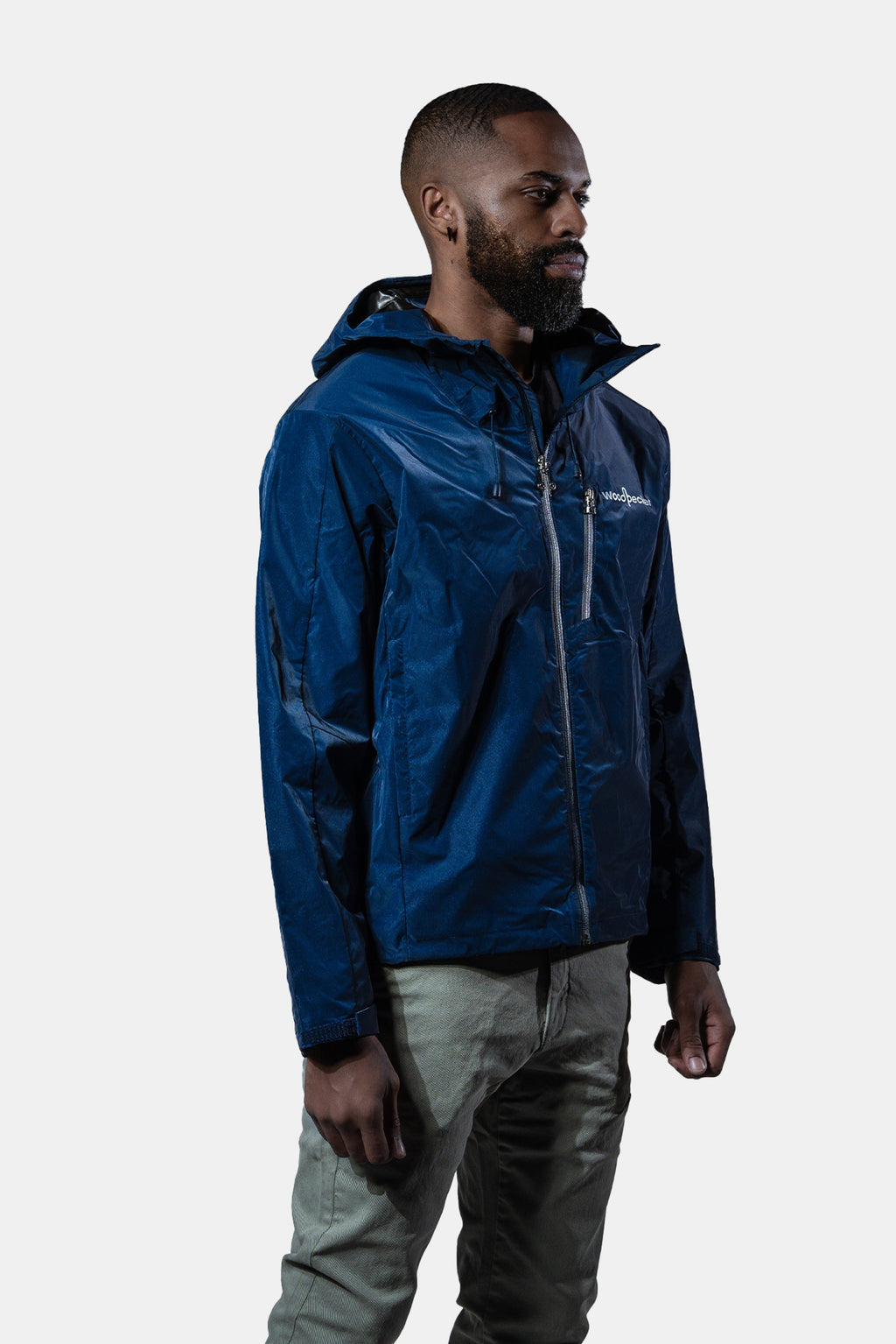 Mens Wind Shell Sapphire Diamond