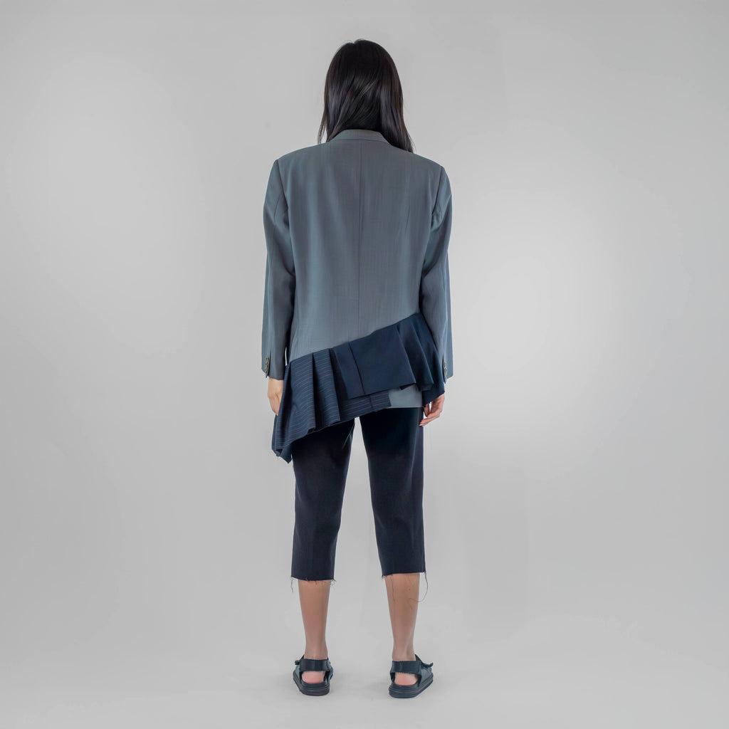 Pleated asymmetrically skirt Jacket