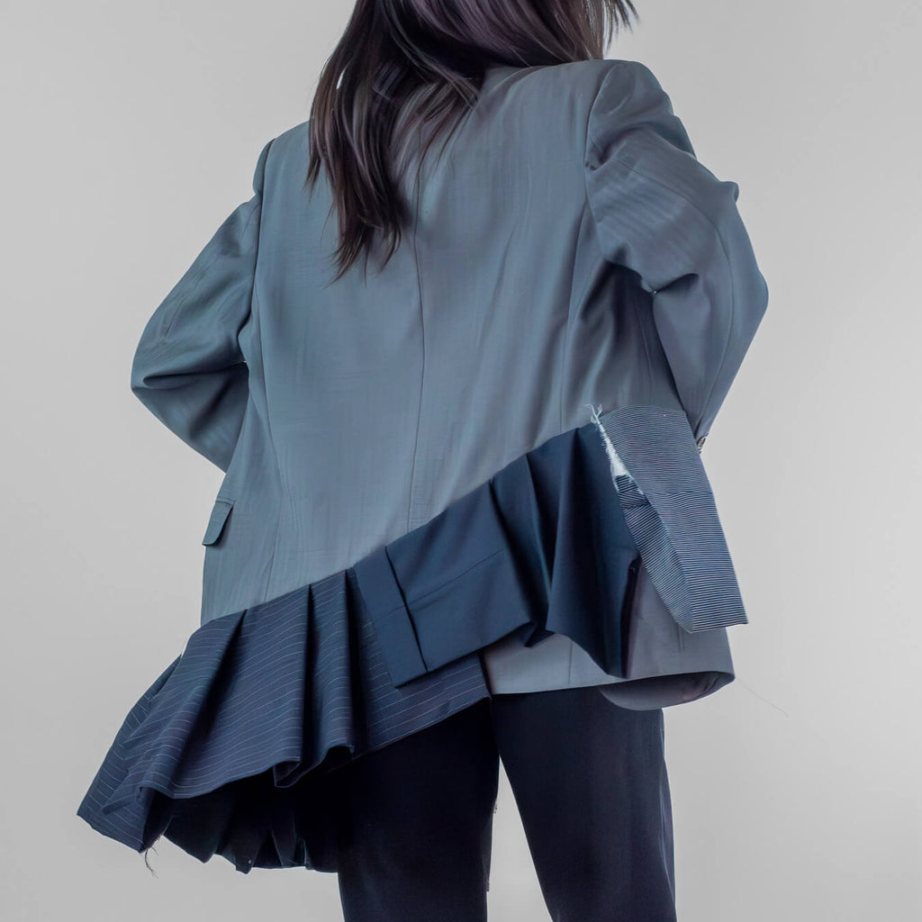 Pleated asymmetrically skirt Jacket