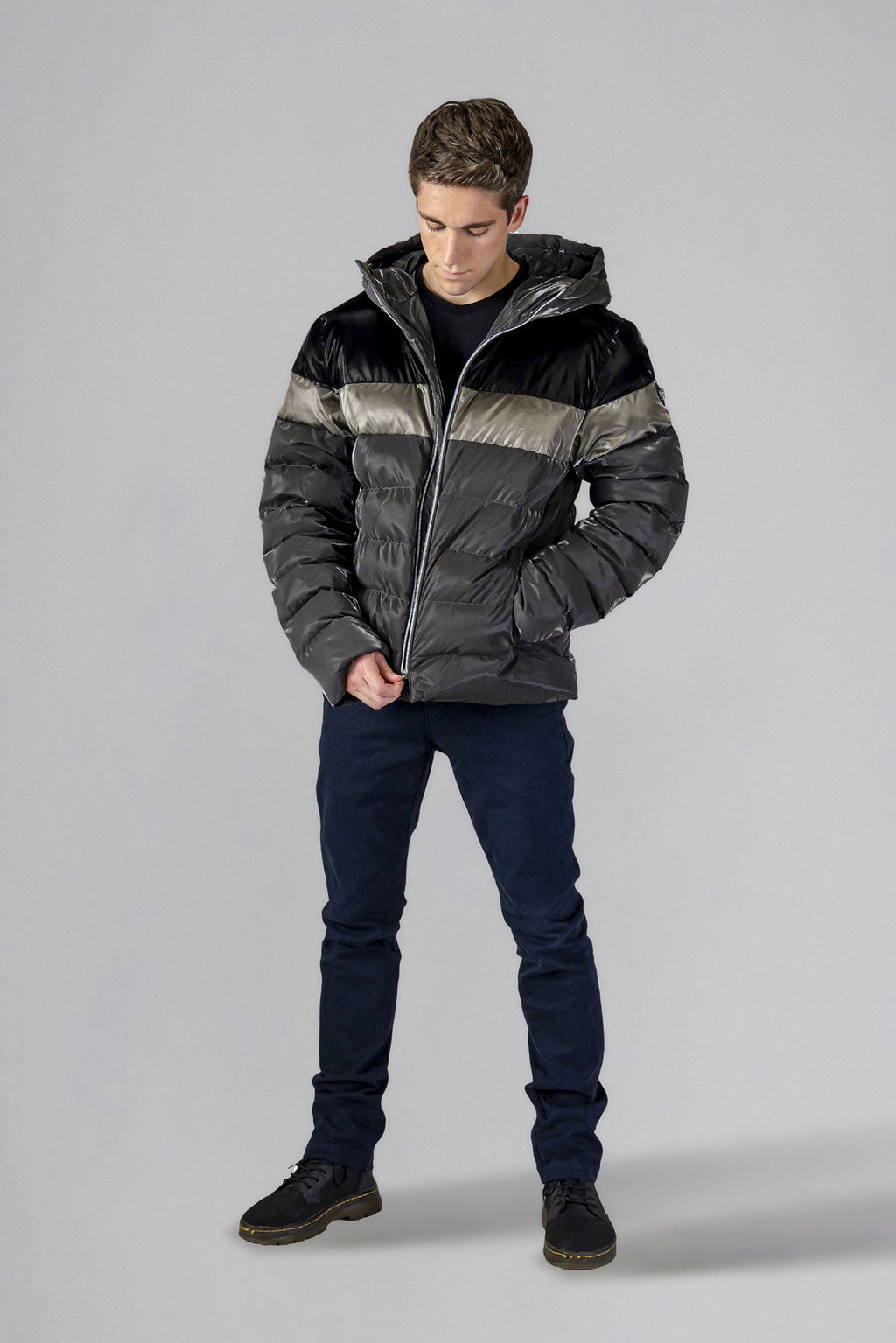 Woodpecker Men's Sparrow Winter coat. High-end Canadian designer winter coat for men in "Magnum" colour. Woodpecker cruelty-free winter coat designed in Canada. Men's medium weight medium length premium designer jacket for winter. Superior quality warm winter coat for men. Moose Knuckles, Canada Goose, Mackage, Montcler, Will Poho, Willbird, Nic Bayley. Shiny parka. Stylish winter jacket. Designer winter coat.